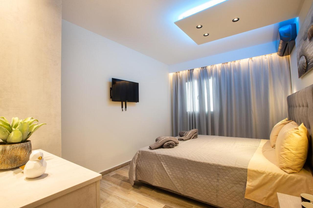 Black Rocks Family, Luxury Seafront Beach Maisonette Agios Gordios  Esterno foto
