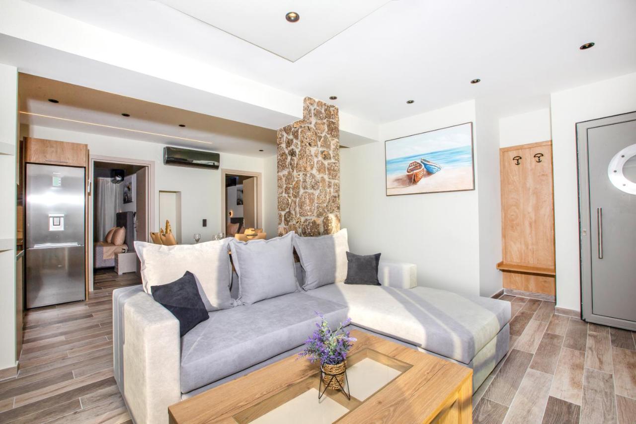 Black Rocks Family, Luxury Seafront Beach Maisonette Agios Gordios  Esterno foto